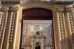 Opis-do-zdjecia-Mdina.-do-umieszczenia-na-stronie-szkolnej